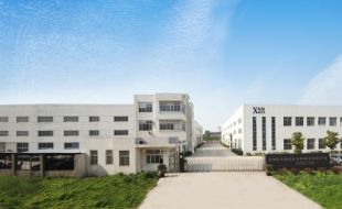 大型液壓升降平臺(tái)在模具制造中的高效協(xié)作優(yōu)勢