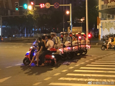 “警叔叔陪你一起等紅綠燈”“不敢動？”-萬磊藝術(shù)涂料江蘇動起來